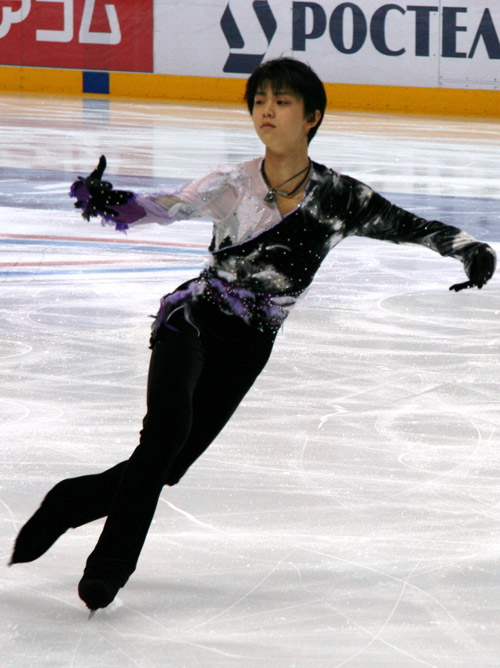 Yuzuru Hanyu skating